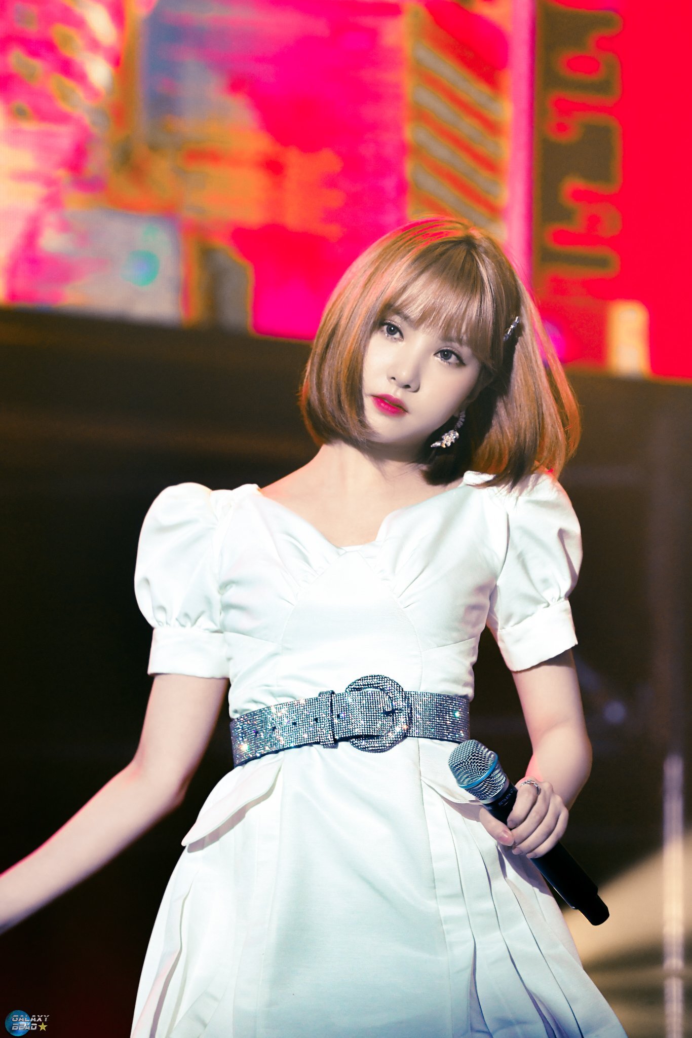 은근히 깜찍이인 듯한 여자친구 은하.jpgif | 인스티즈