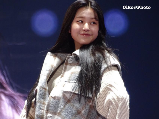 아이즈원) 누가 봐도 신난 엄청 귀여운 16살 중딩 | 인스티즈