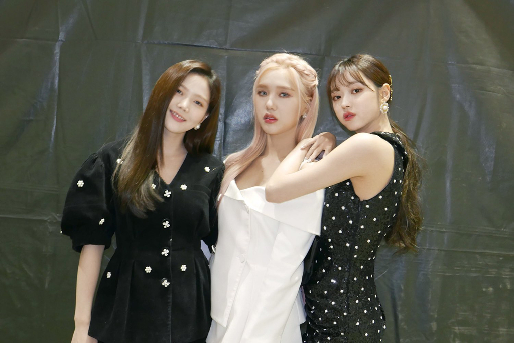 오마이걸 체리 🍒 입술 👄 유시아 | 인스티즈