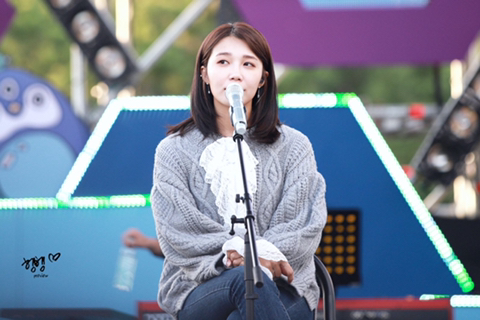 그랜드 민트 페스티벌 에이핑크 정은지.jpg | 인스티즈