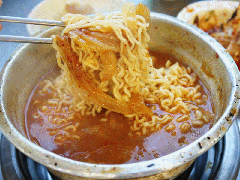김치찌개 X 라면사리 | 인스티즈