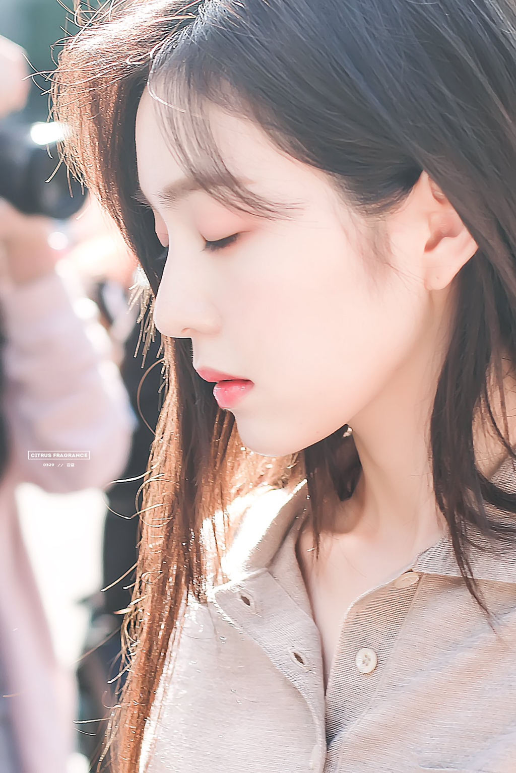 파란렌즈 끼고 뮤직뱅크 엔딩요정 된 레드벨벳 아이린.gif | 인스티즈