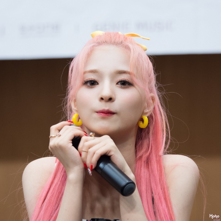 이 친구는 이나경이라는 아이입니다.jpgif | 인스티즈