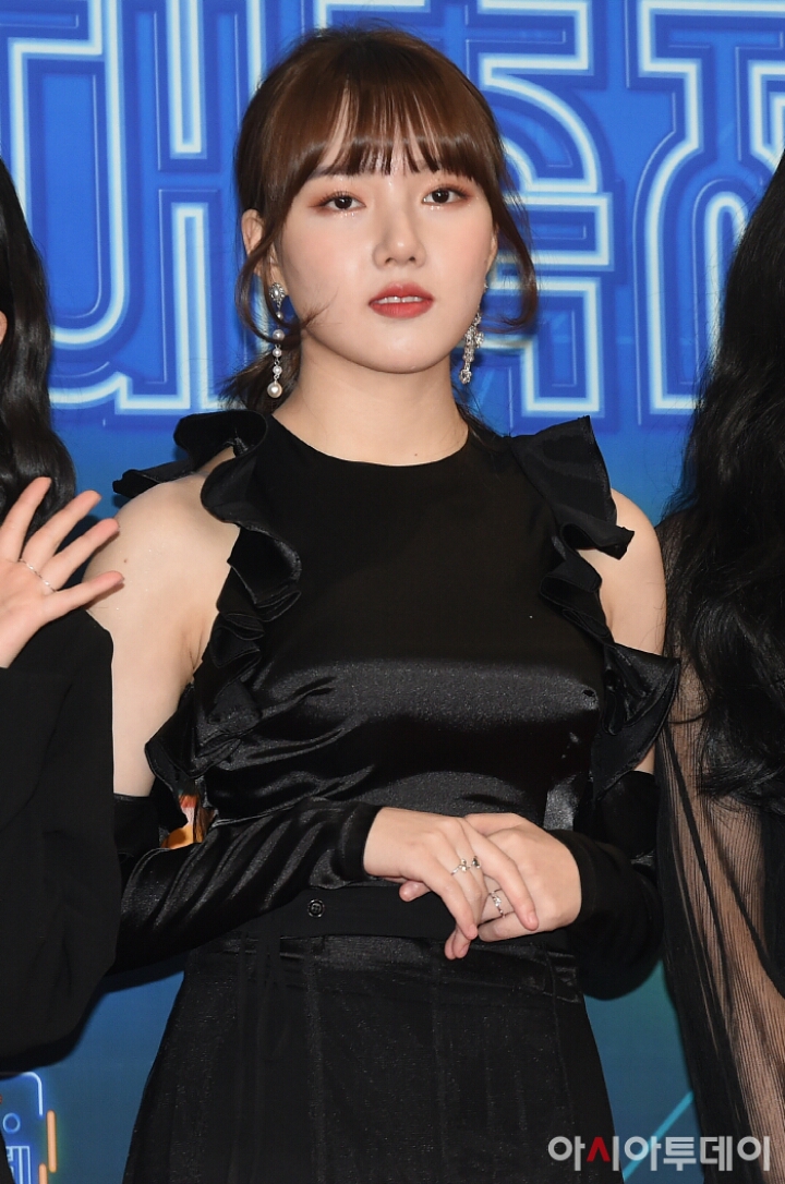 여자친구 신비 감출수 ㅇ벗는 볼륨감 | 인스티즈