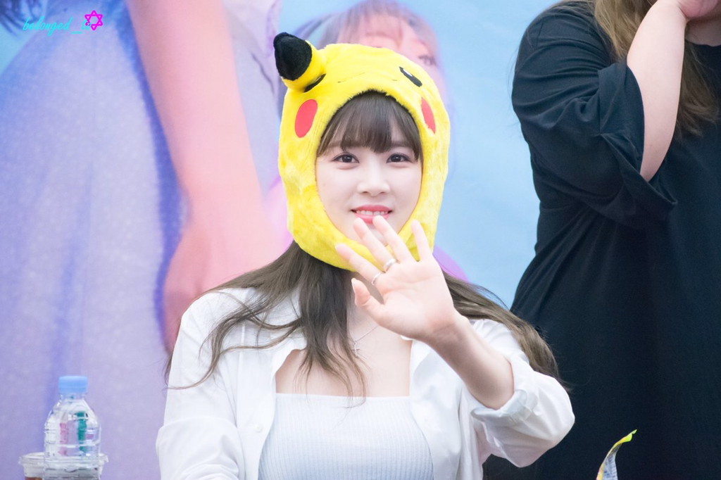 [에이핑크] 비 올것 같은 날씨라서 박초롱 | 인스티즈