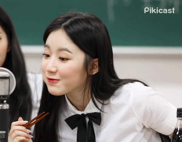 아침을 울리는 슈화 | 인스티즈