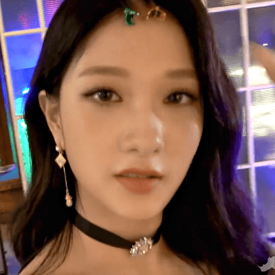 프로미스나인 소소한 다이어리 #32 세뇨리따 지원&amp;서연.gif | 인스티즈