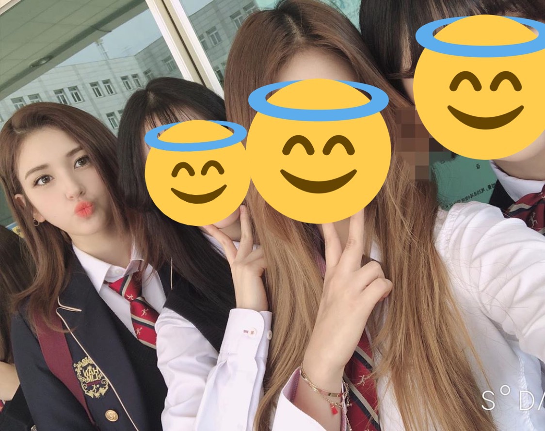 어제 졸업사진 찍으러간 고3 전소미 | 인스티즈