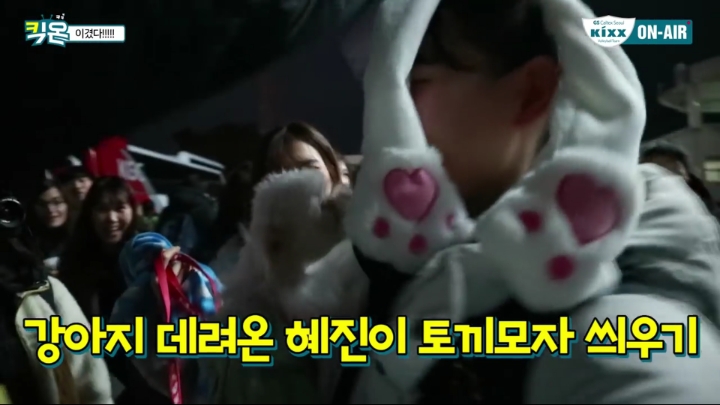 코스프레(?)하는 감독.jpg | 인스티즈