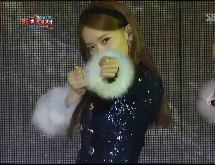 너무 이뻐서 깜짝 놀랐던 윤아 레전드 무대 | 인스티즈