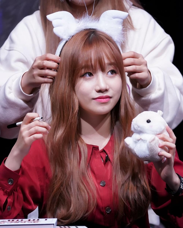 이 새벽에 조유리.jpgif | 인스티즈