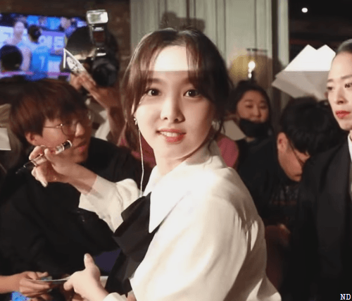 카메라보고 인사하는 트와이스 나연 미모 클래스 ㄷㄷㄷㄷ | 인스티즈