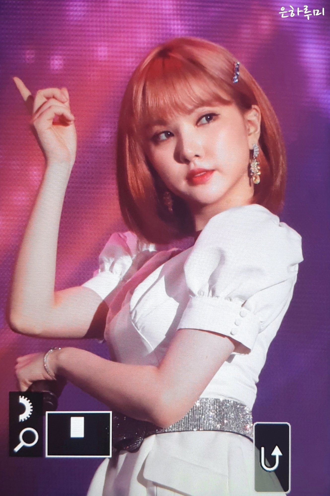 아침부터 은근히 미인인 듯한 여자친구 은하.jpgif | 인스티즈