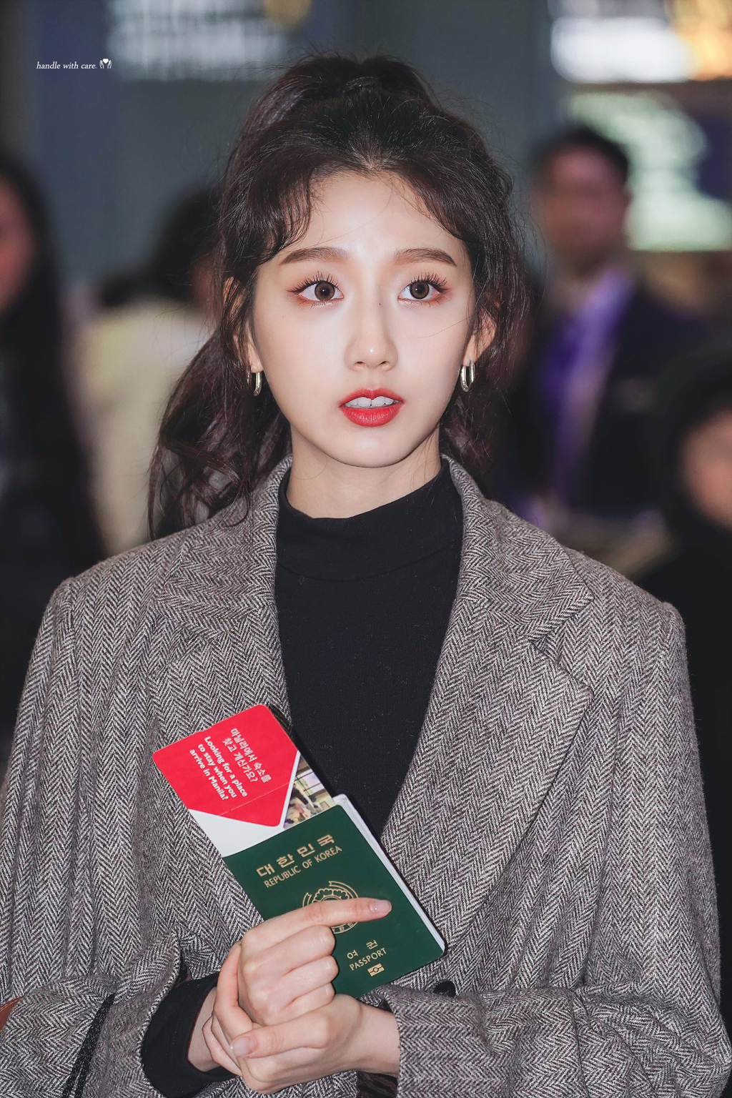 [러블리즈] 아이패드 살까 하는 생각이 들어서 예인이 | 인스티즈