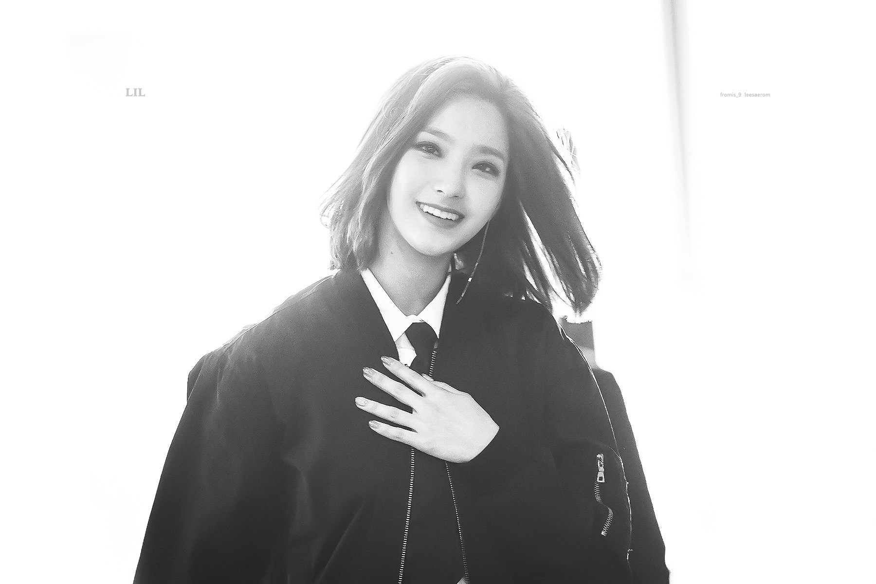 데뷔 300일 기념 프로미스나인 이새롬 | 인스티즈