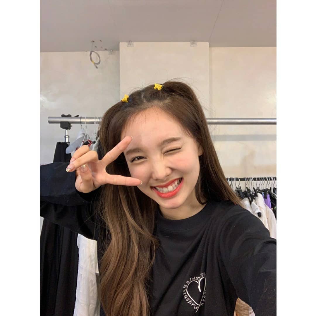 나연 생일 축하하는 트와이스 모모 인스타그램 | 인스티즈