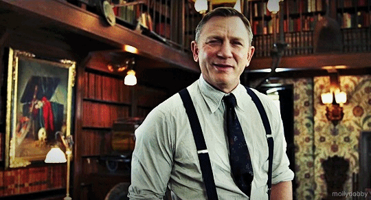 영화 나이브스 아웃.gif | 인스티즈