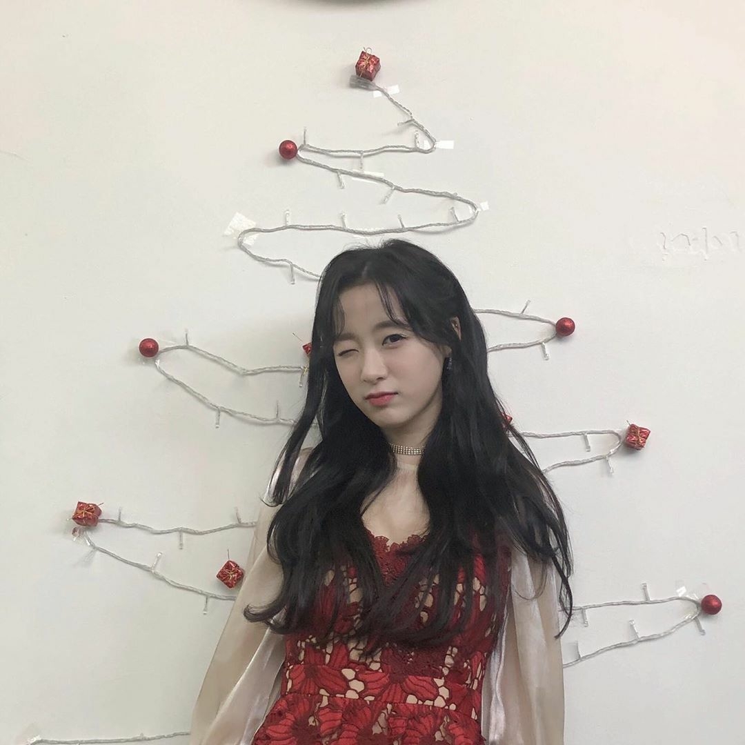 오늘자 에이프릴 이진솔 인스타 | 인스티즈