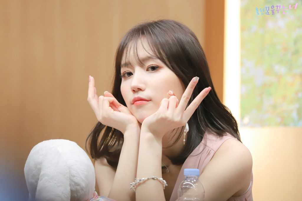 [러블리즈] 아침부터 모기한테 당해서 명은이 | 인스티즈