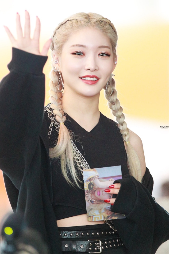 양갈래 머리한 아이오아이 멤버 모음 .jpg | 인스티즈