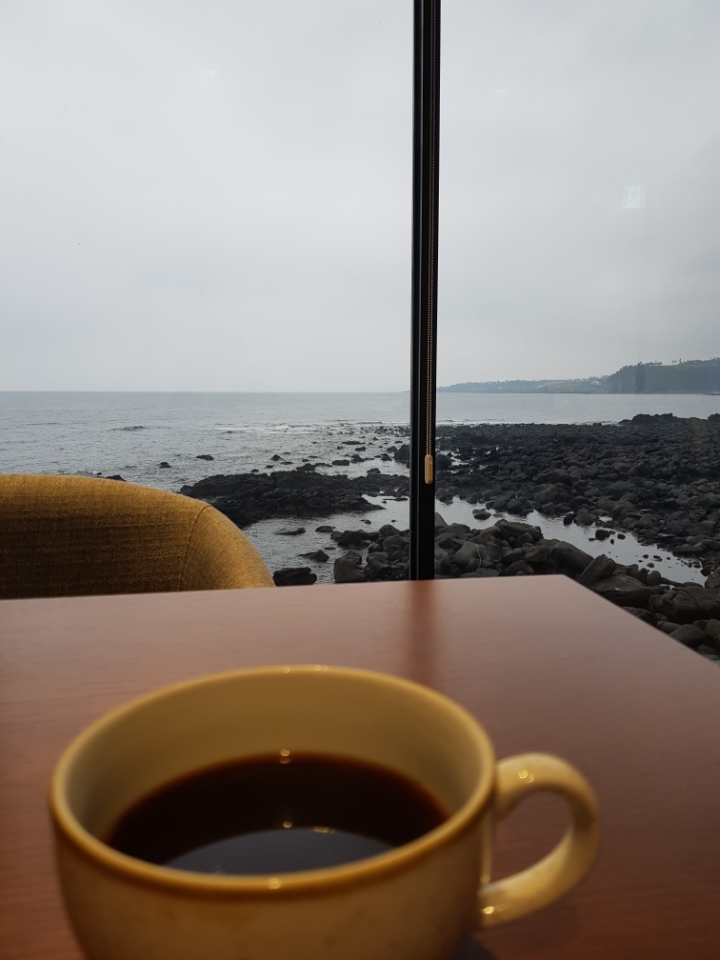 아래에 너무 멋진 사진이 있어서 저도 아무 사진 올려봄 (정말 아무 사진 주의) | 인스티즈