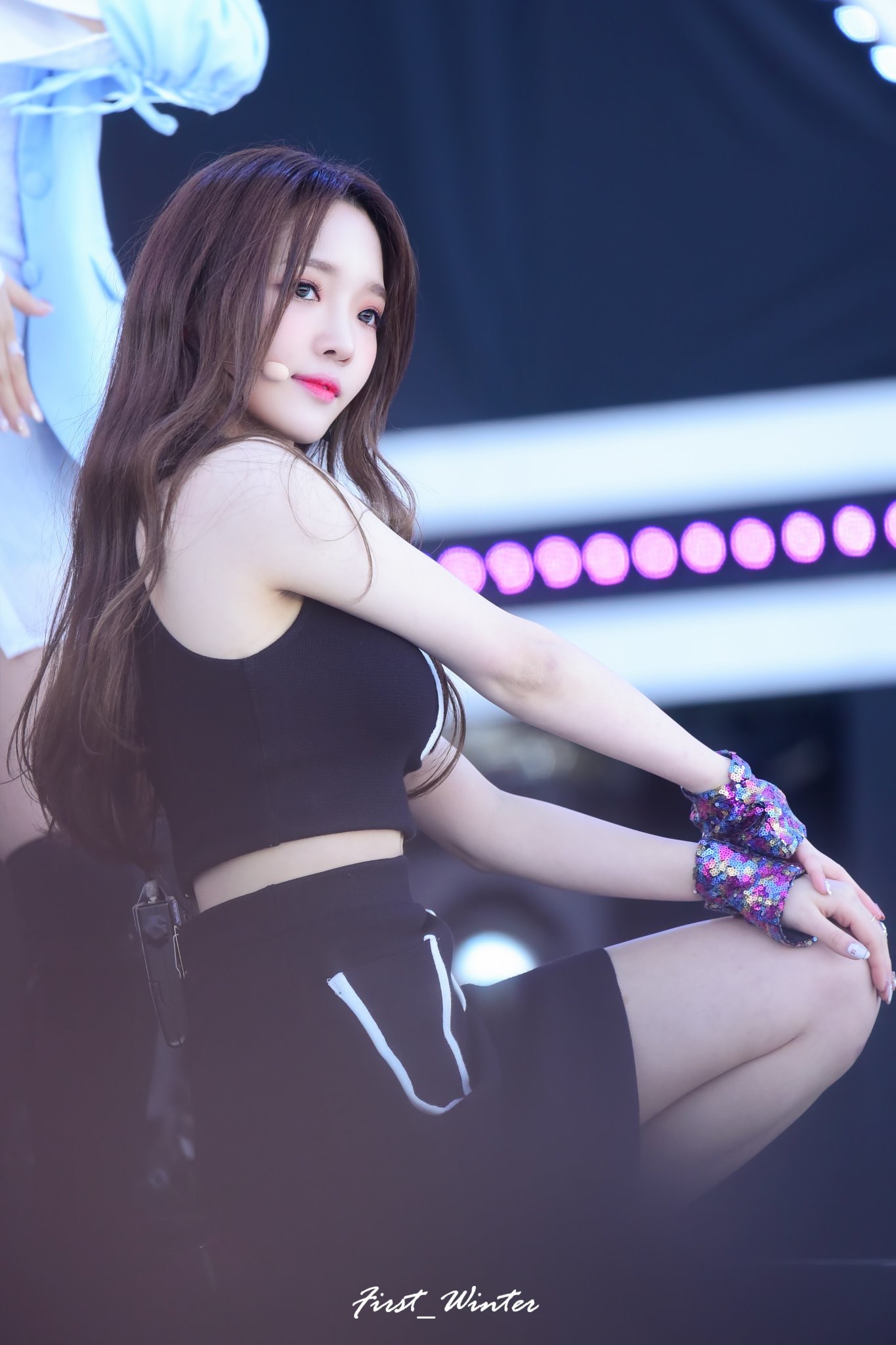 눈빛이 매력적인 아이돌 | 인스티즈