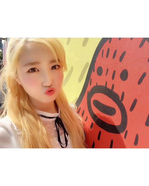 한달전 NY에서 행복한 시간 보냈던 아이즈원 | 인스티즈