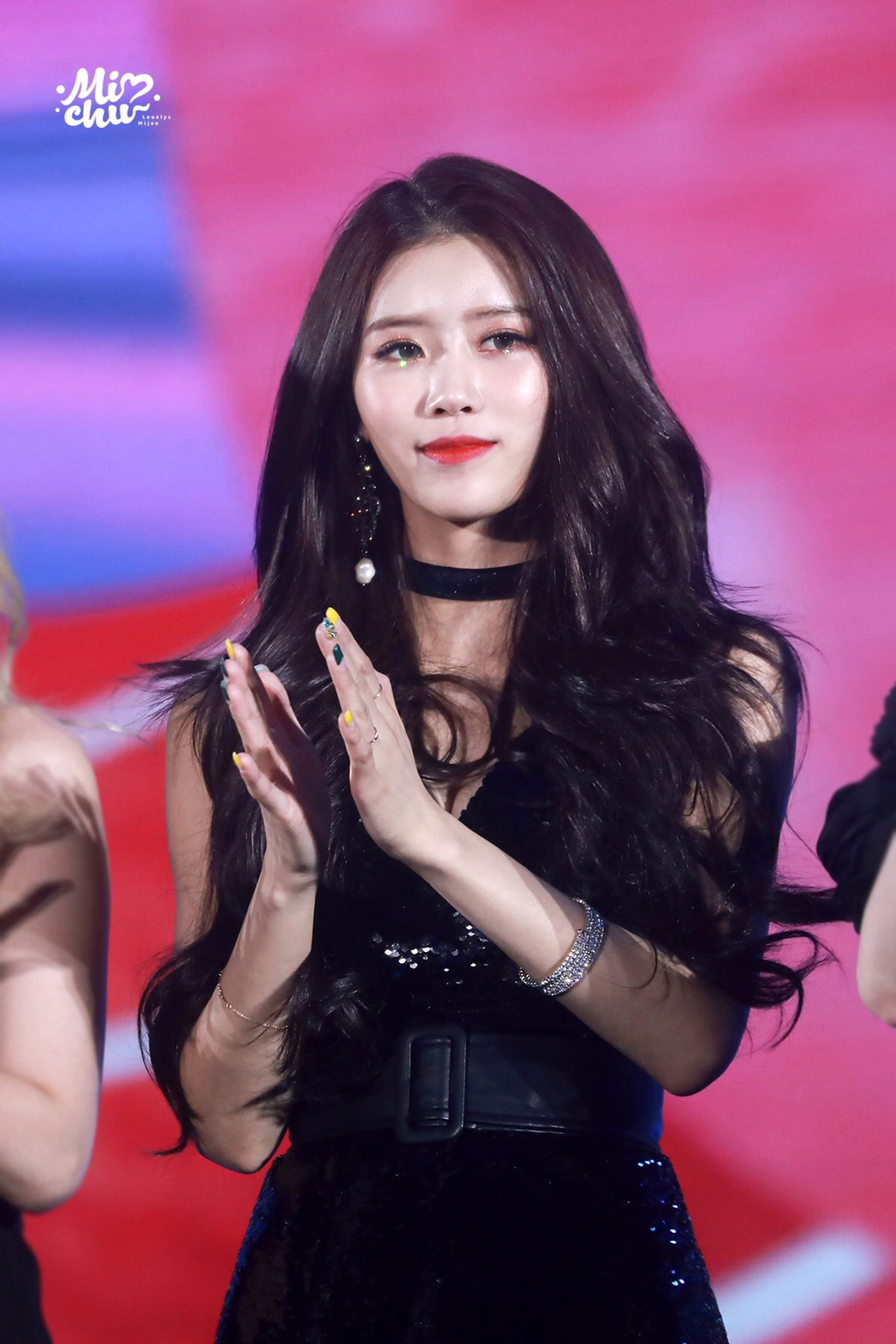 [러블리즈] 장어 먹고와서 미주 | 인스티즈