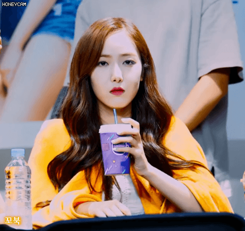 다른 멤버 찍다가 딱걸린 여자친구 신비 찍덕.gif | 인스티즈