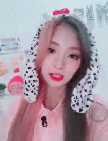 프로미스나인(fromis_9) 이나경과 함께 럽밤 되세요.jpgif | 인스티즈