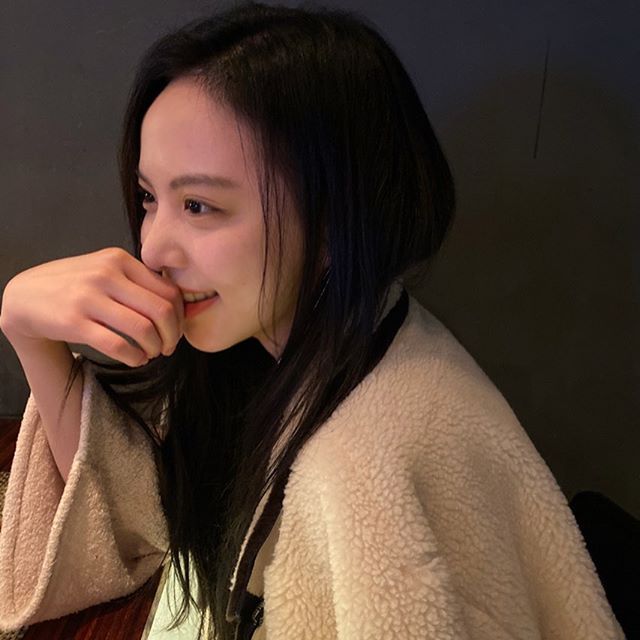 이열음과 레드벨벳 예리 서로 인스타에 동시에 올라온 사진들 | 인스티즈