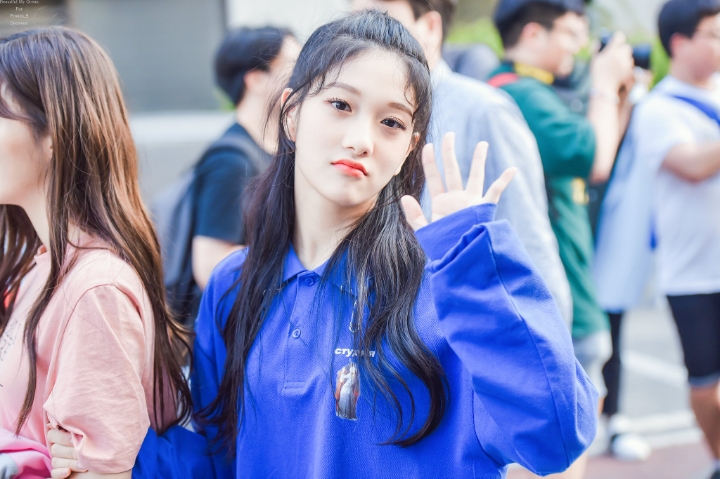 점심먹어서 기분좋으니 프로미스나인 더여니 이서연 | 인스티즈