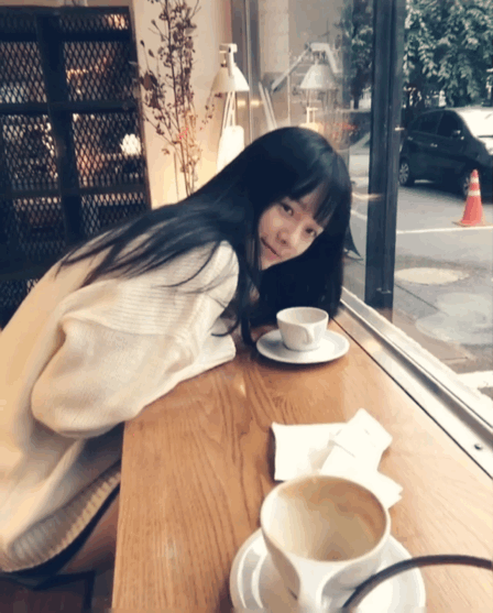 박규영(로별 오지율).gif | 인스티즈