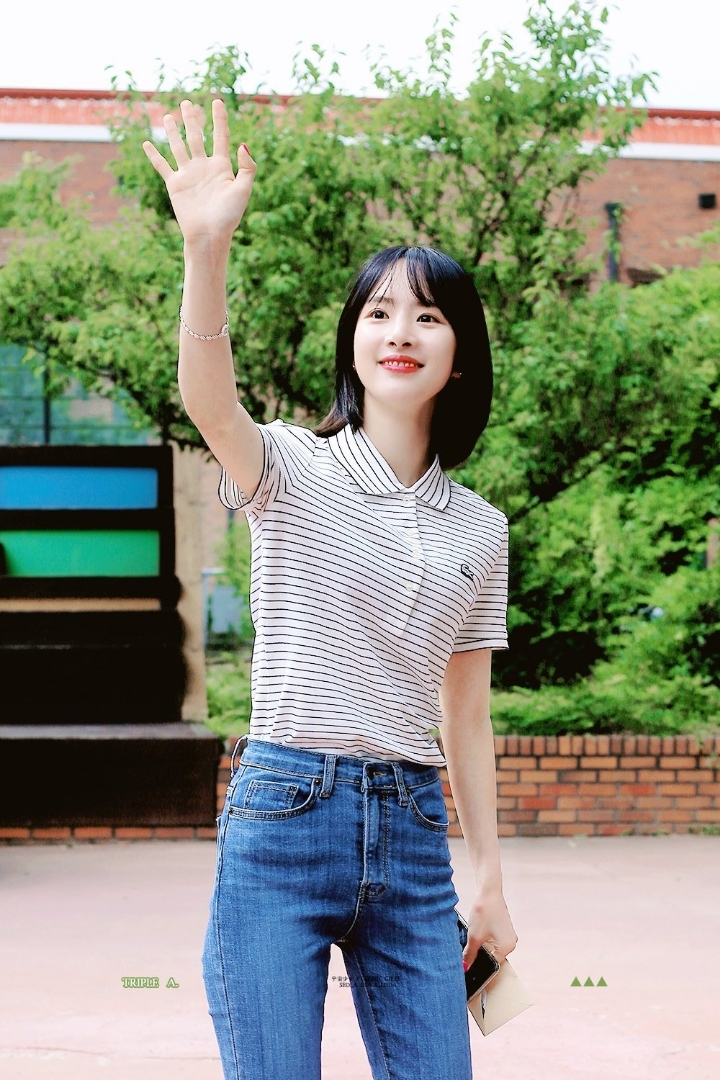 2020년 새해 첫 설아 | 인스티즈