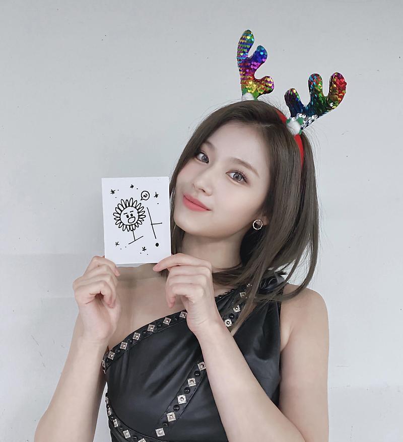 JYP 블로그에 올라온 트와이스의 크리스마스 인사 | 인스티즈