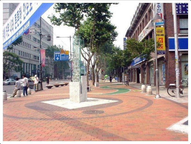 2004년 6월 종로구 혜화동.jpg | 인스티즈