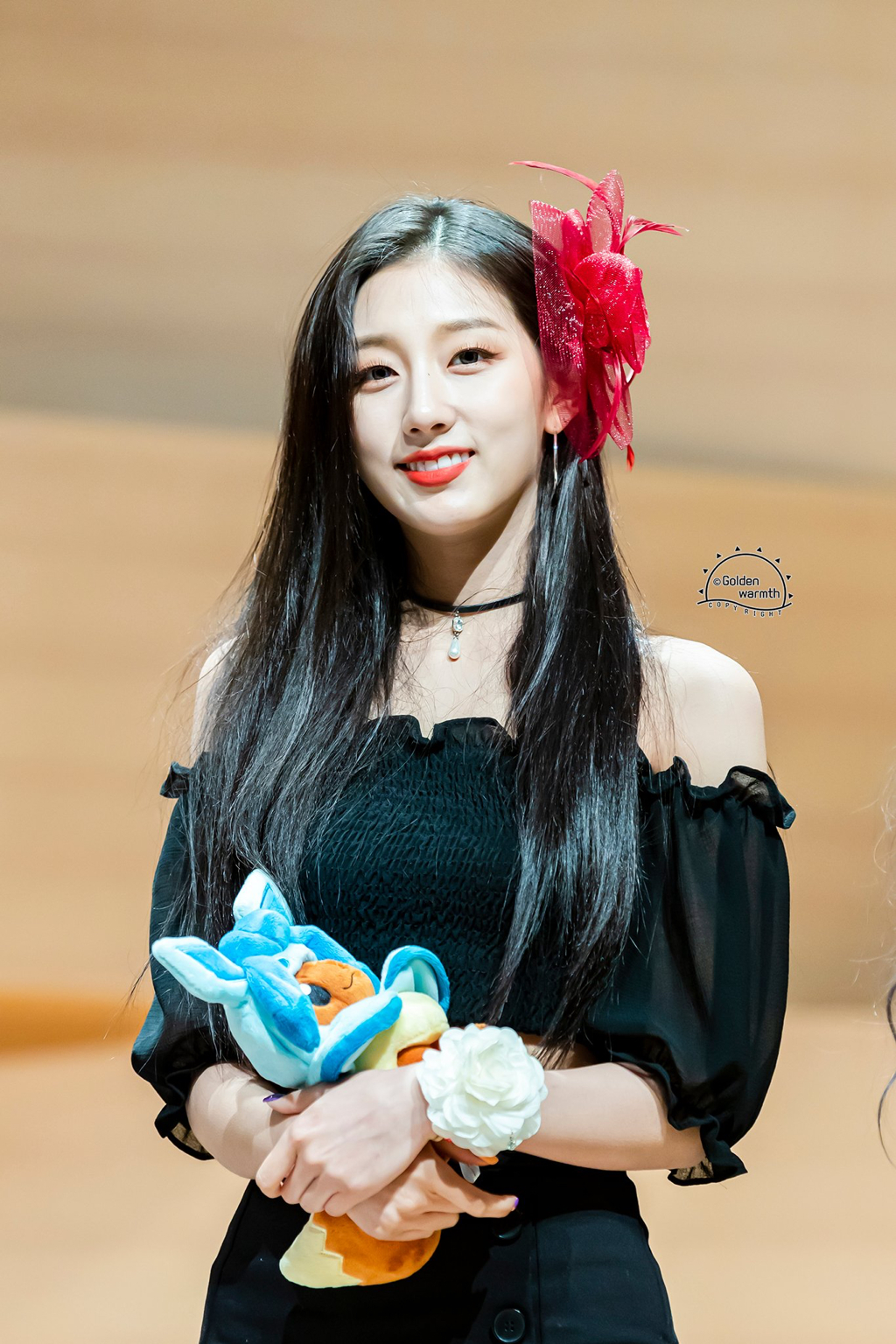 [러블리즈] 아이패드 살까 하는 생각이 들어서 예인이 | 인스티즈