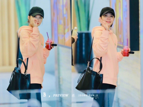 팬들 에게 인사하는 에이핑크 정은지.jpg | 인스티즈