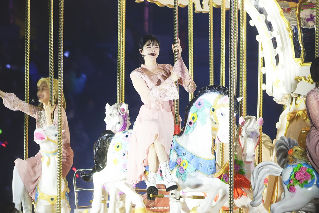 트와이스 미화부장 정.연.이 | 인스티즈