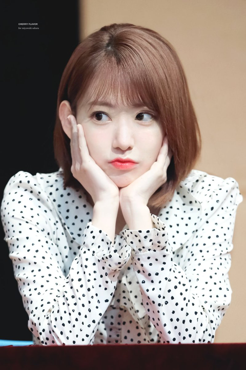 아이즈원) 미야와키 사쿠라.. 진짜 예뻐 | 인스티즈