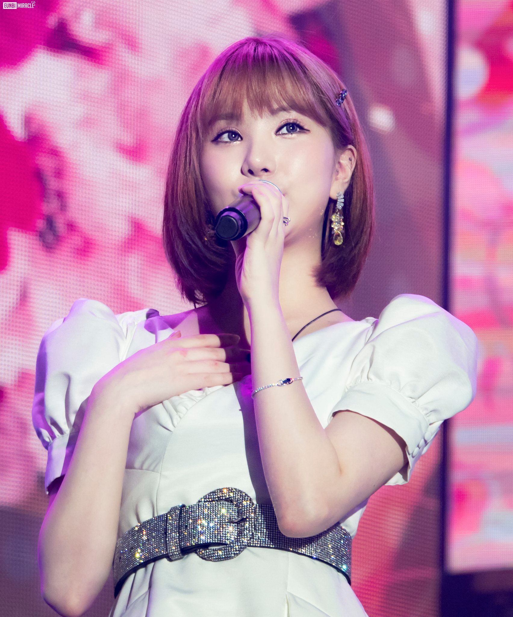 아침부터 은근히 미인인 듯한 여자친구 은하.jpgif | 인스티즈