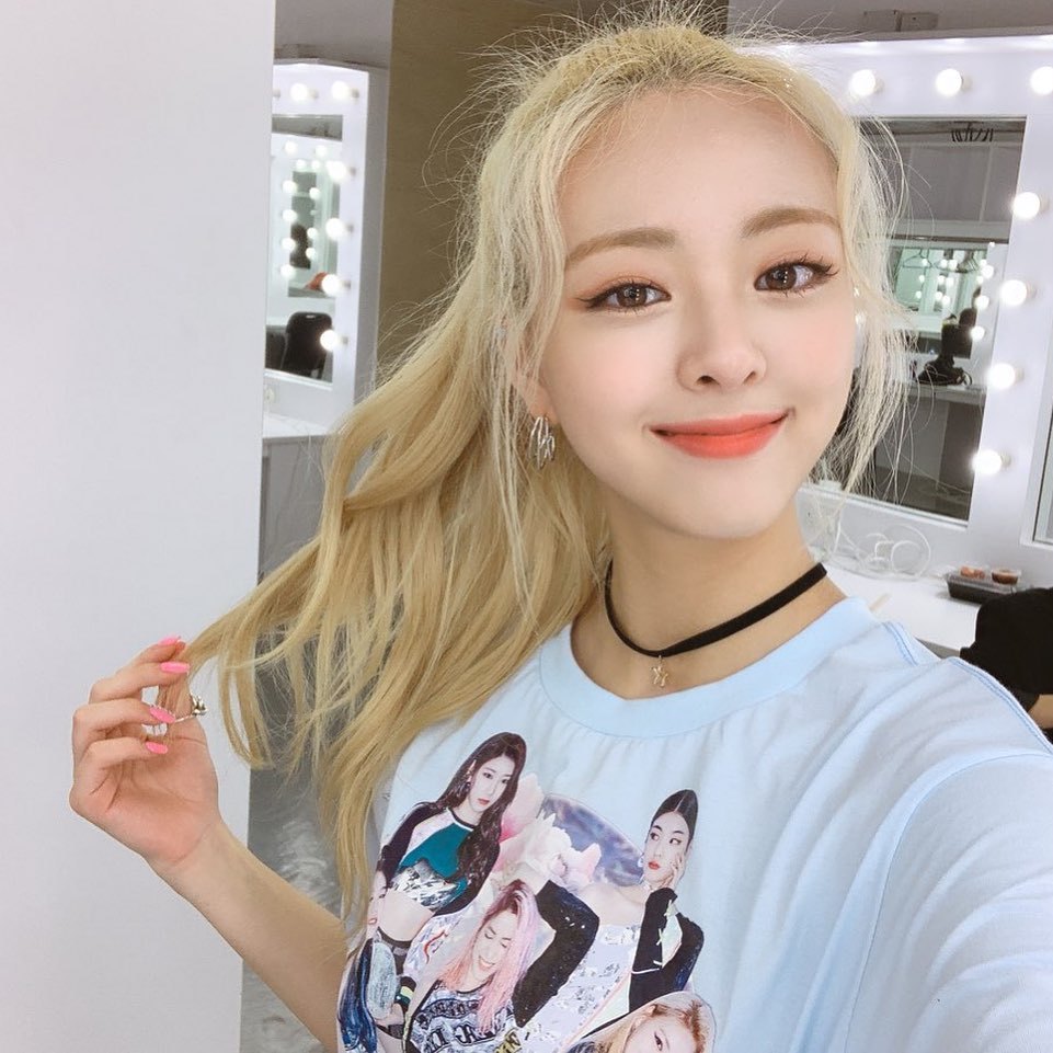 오늘자 ITZY 인스타그램.jpg | 인스티즈