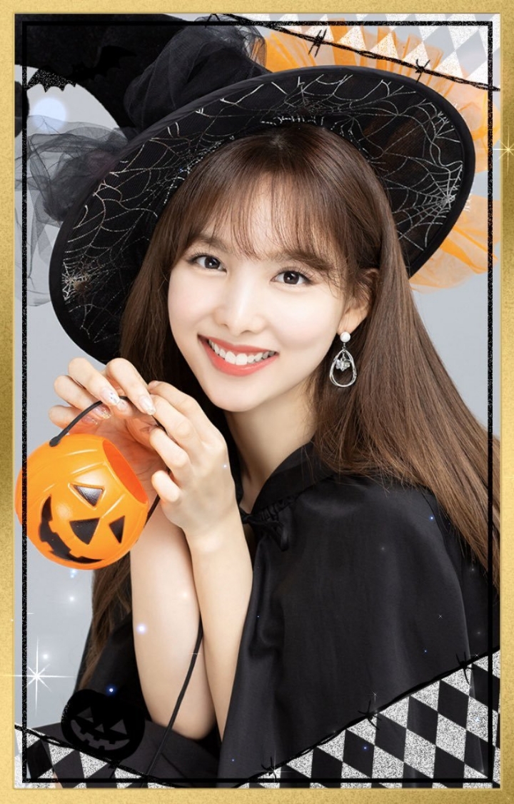 웃을때 눈이 참 예쁜 아이돌 | 인스티즈