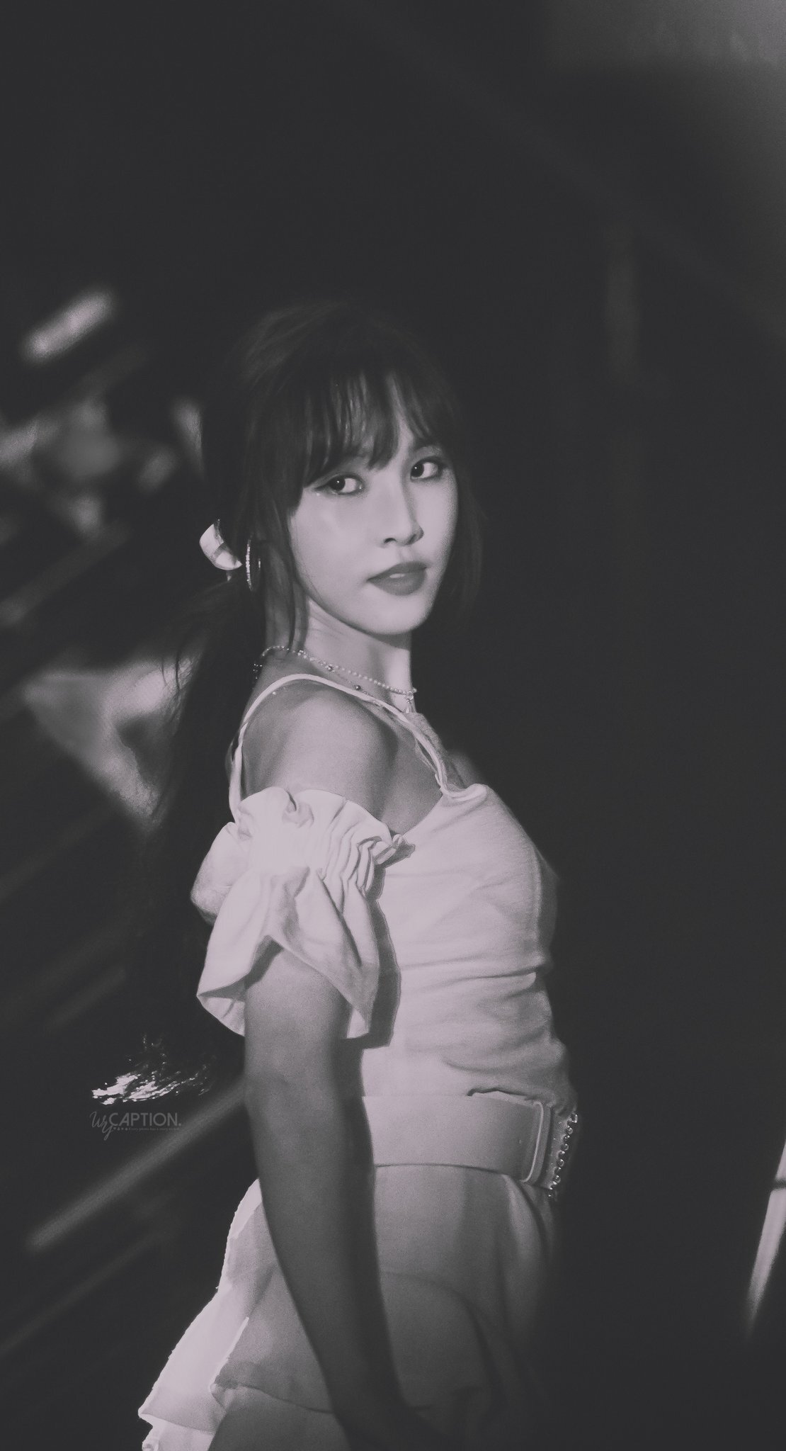 은근히 미모가 제법인 듯한 여자친구 유주.jpgif | 인스티즈