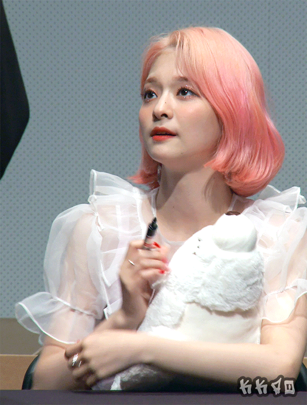 프로미스나인 이나경 | 인스티즈