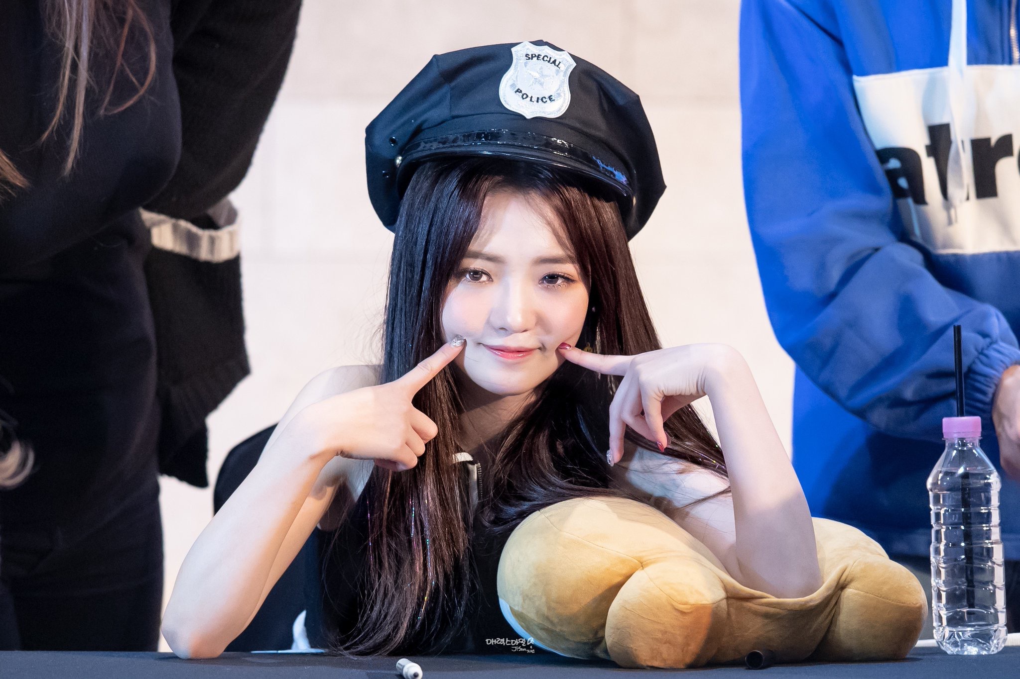 매력적인 눈빛 프로미스나인 노지선 | 인스티즈