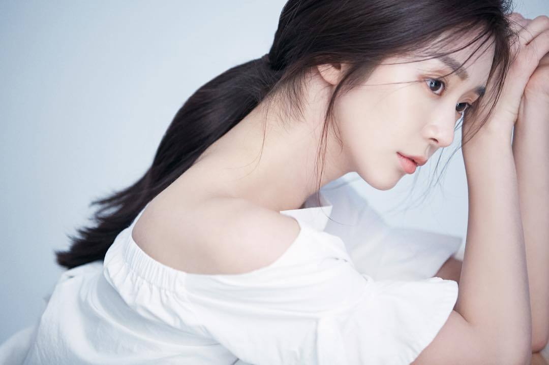 배우 이주빈 프로필 사진.jpg | 인스티즈