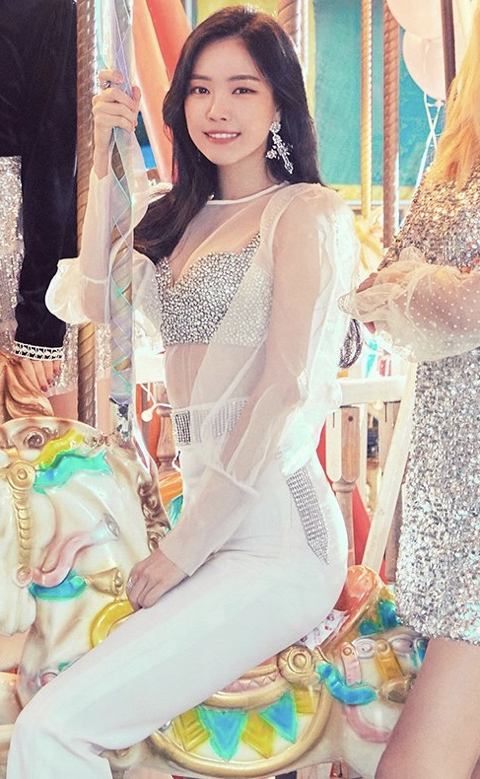 손난로 깔고 앉은 에이핑크 손나은.jpg | 인스티즈