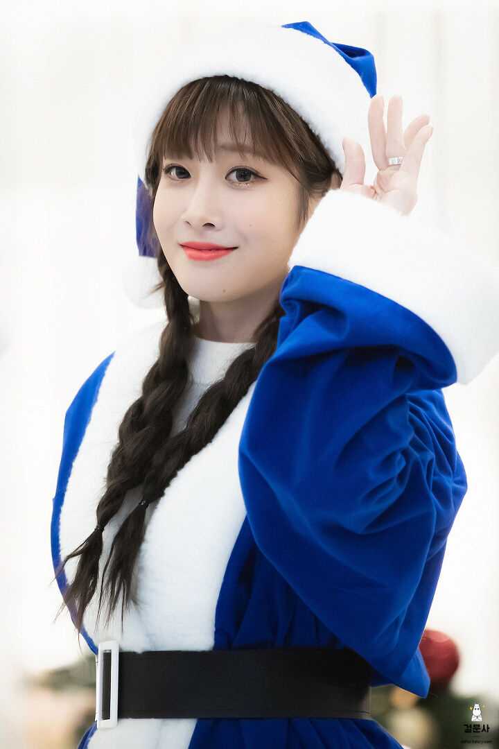 [러블리즈] 크리스마스는 덕질과 함께 할 생각이라서 지애 | 인스티즈