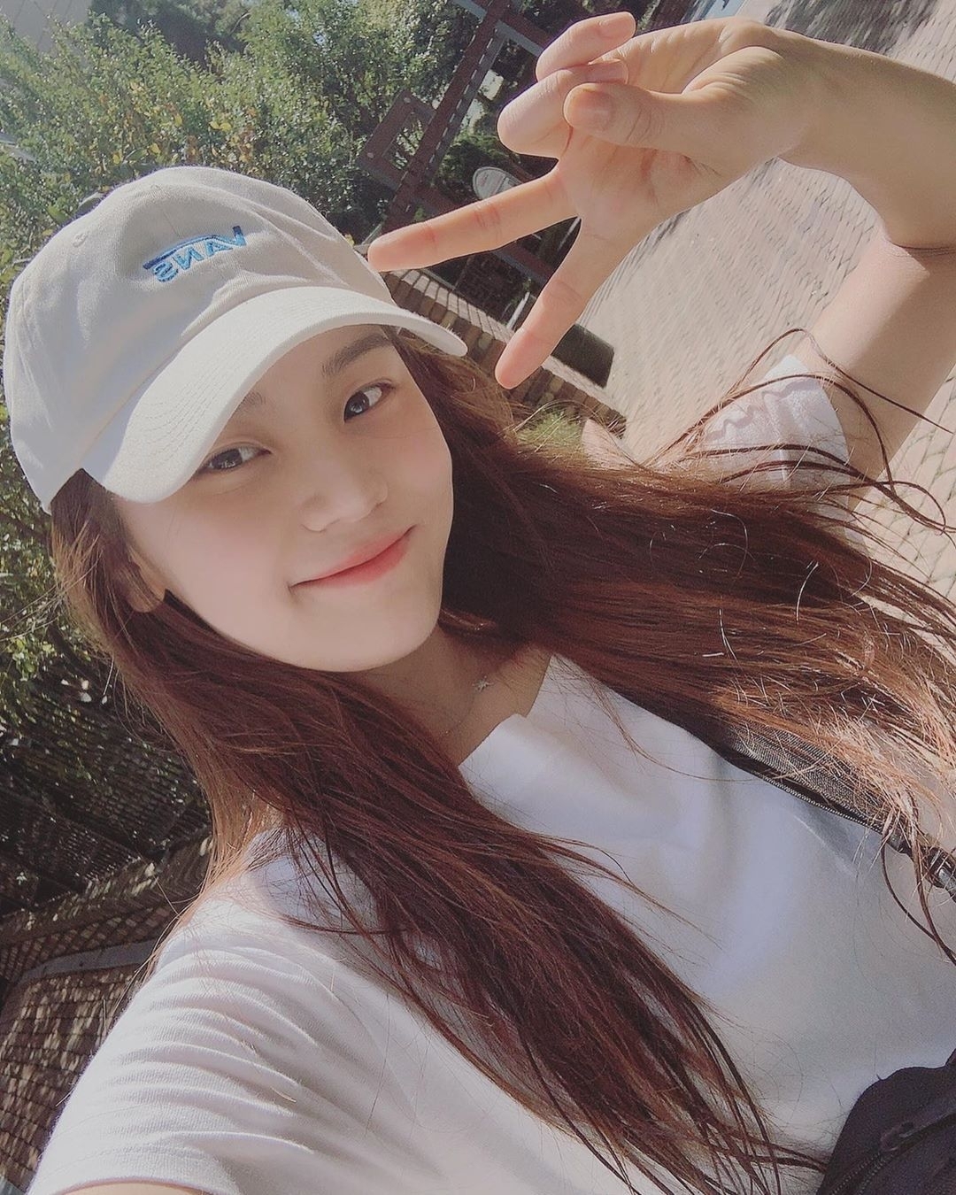 여자친구 인스타그램(엄지).jpg | 인스티즈